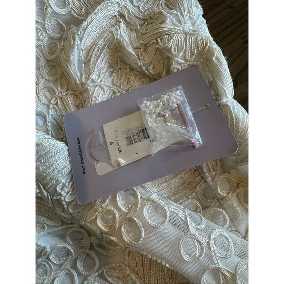 NWT JS Collections Ivory Beaded Embroidered Flare Midi Dress - Picture 10 of 11